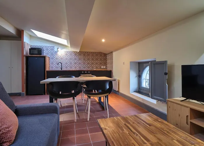 Autour Du Chateau Apartamento