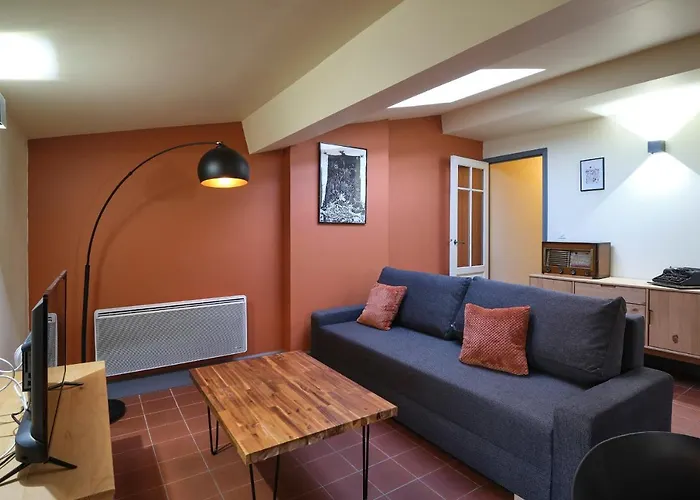 Autour Du Chateau Apartamento